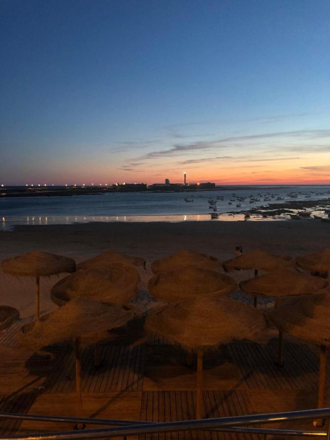 Cadiz - Torre Tavira公寓 外观 照片